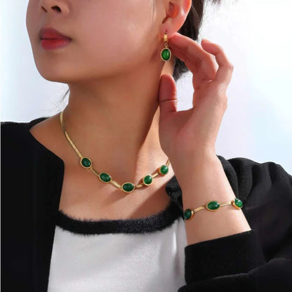 EmeraldAura: Oval Green Crystal Necklace Set with Bracelet